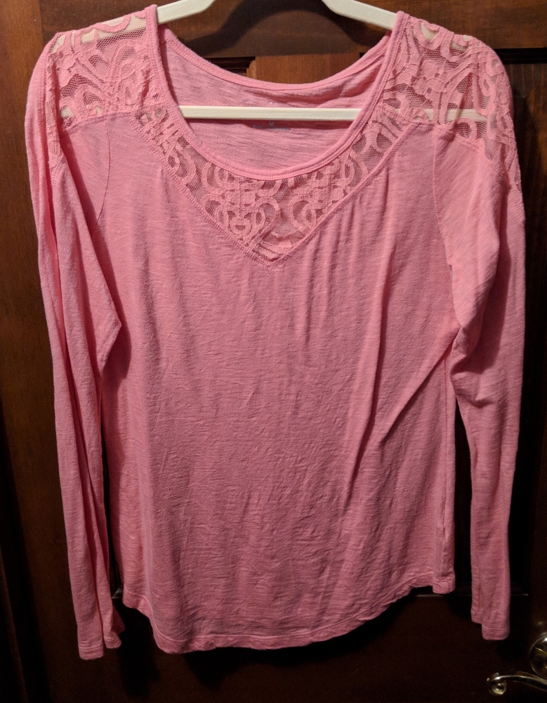 Maurice's light pink lace neckline top - medium - long sleeve